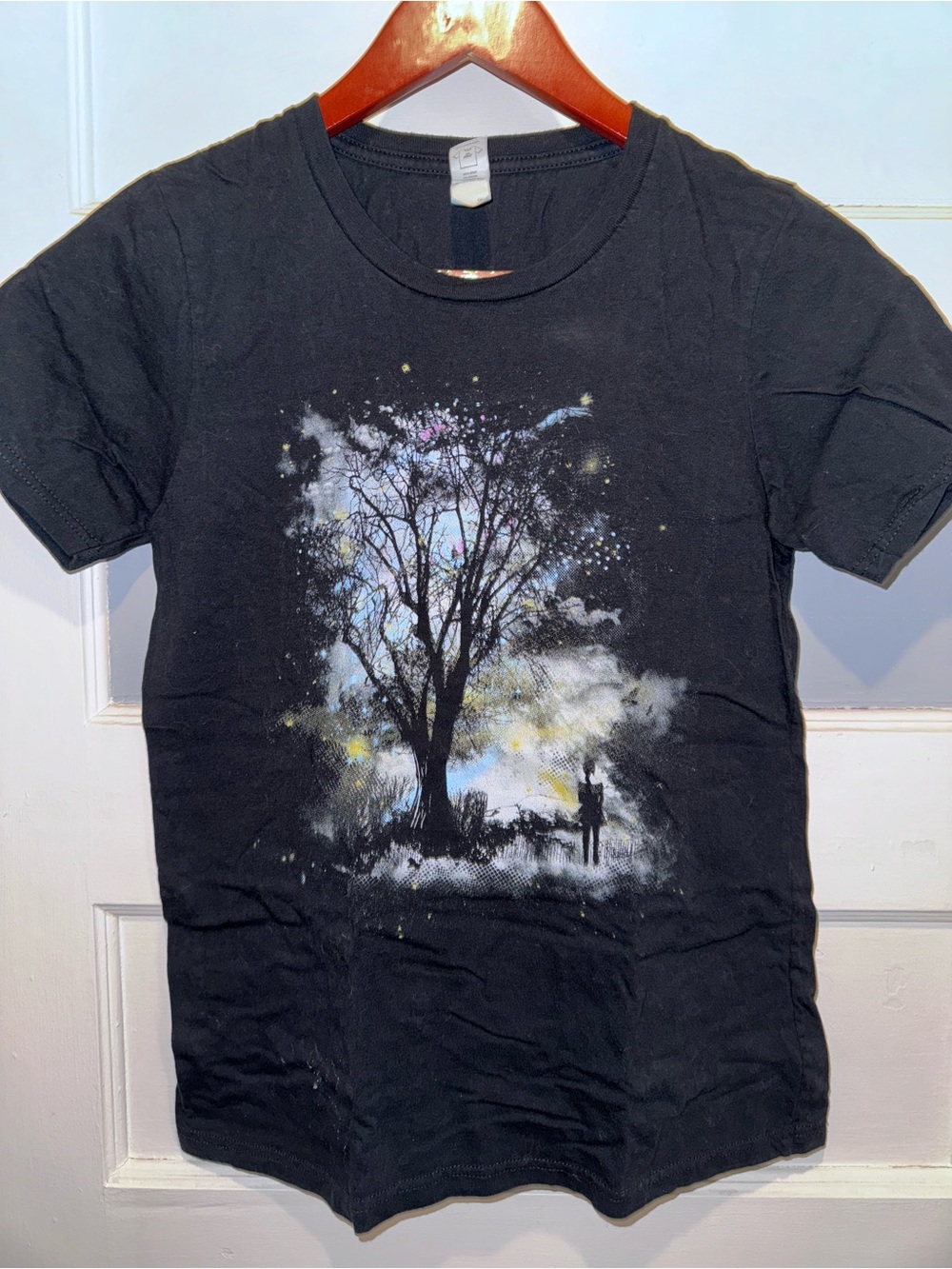 Black Short Sleeve Graphic Tee with Tree Silhouette